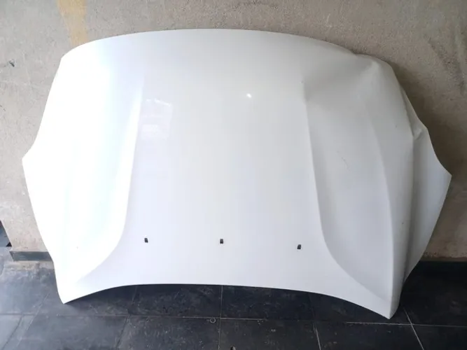 Capô Volvo V40 (pra recuperar)