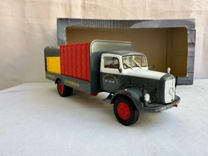 Coleção Caminhões Brasileiros Mercedes-benz L-312 (caixa)
