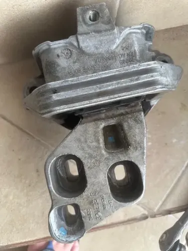 Coxim câmbio Mercedes Mercedes A200 A250 GLA 200 Gla250 Cla200 Cla 250 A45 Cla45