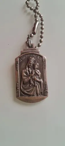 Antigo e Raro Cordão com Medalha Nossa Senhora do Coração