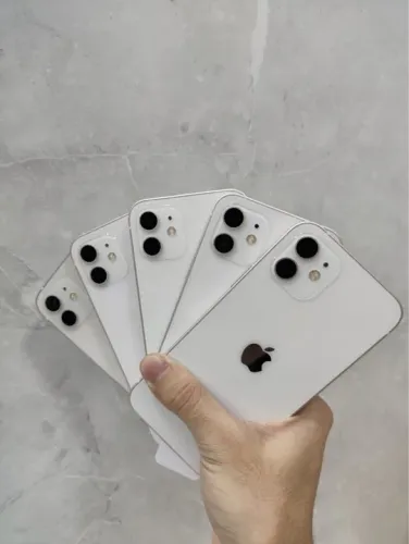 **iPhone 12 128GB Branco Semi Novo**
