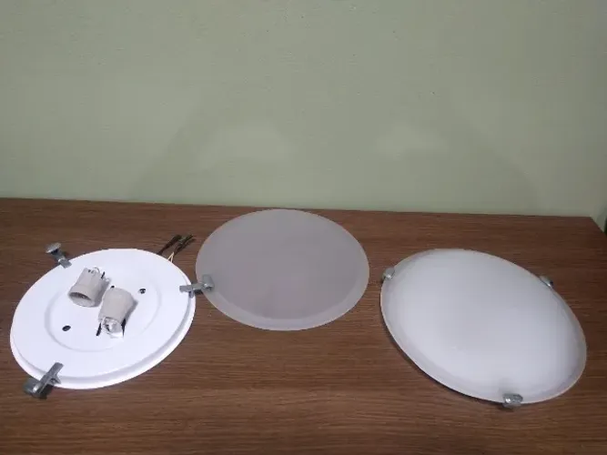 Kit com 2 Luminárias de teto Plafon  cúpula de vidro