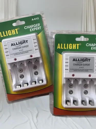 Carregador de pilha ALLIGHT A-612