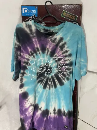 Camiseta Tie Dye Chronic