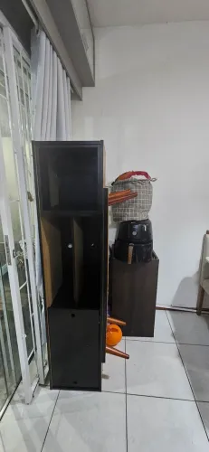 Rack Preto - Design moderno