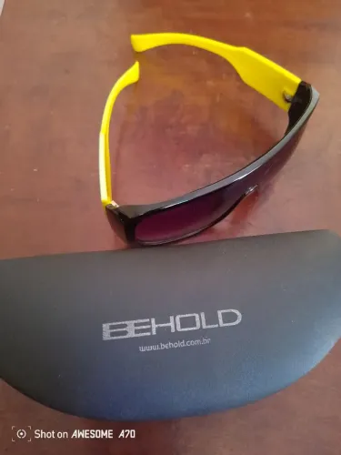 Óculos de sol Behold