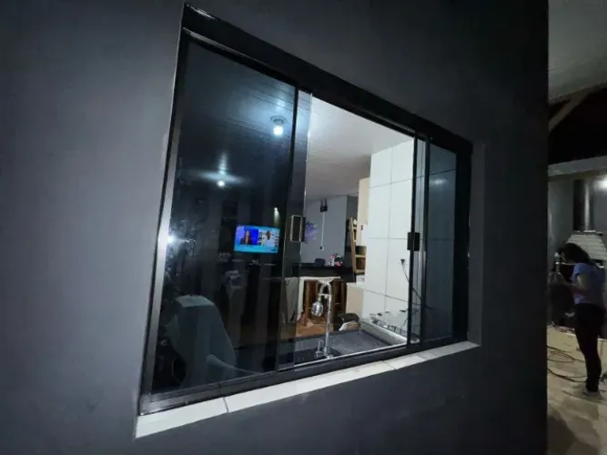 janela em blindex sob medida para sua residencia