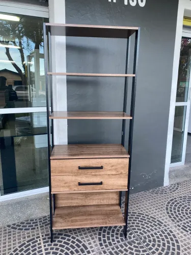 LIVREIRO MULTI USO