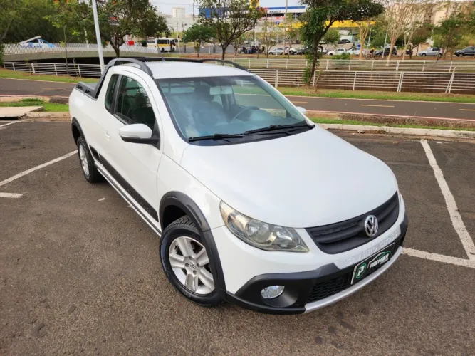 Volkswagen Saveiro Cross 1.6 MI Total Flex 8V CE 2013