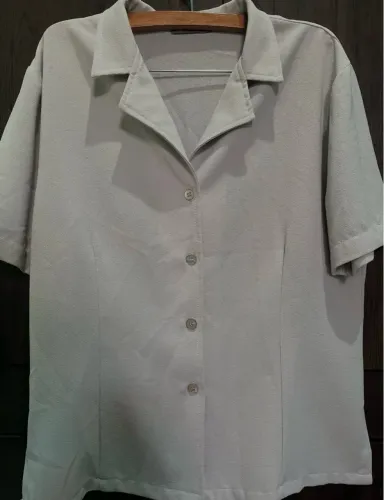 Camisa Social Manga Curta Bege