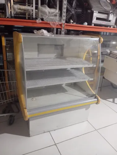 Vitrine Refrigerada para Comércio