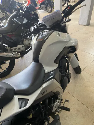 Yamaha Fz25 2019 ( shalom veículos ) 