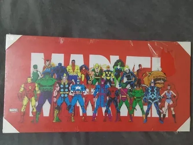 Quadro Marvel Canvas com LED 70 cm x 50 cm