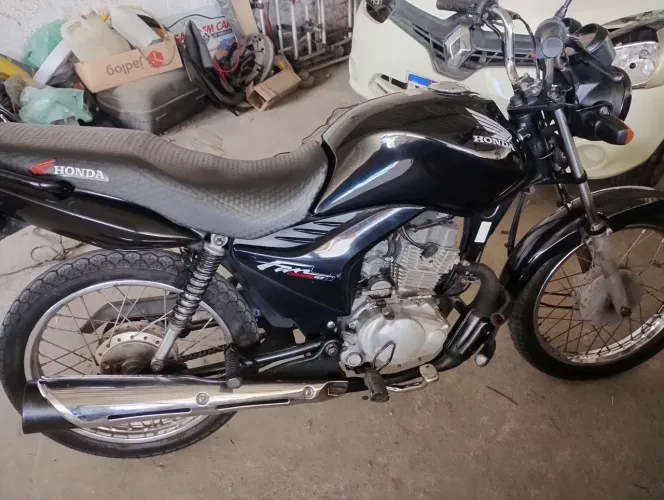 Honda cg fan 125 es 2013