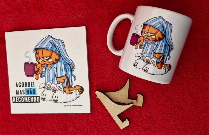 Kit quadrinho azulejo 15x15 e caneca 300ml - Personalizado