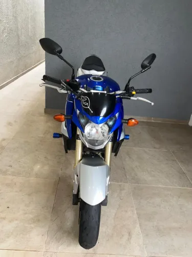Suzuki Gsr 750 ano 2015