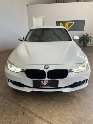 BMW 320I A 2.0 Turbo/activeflex 16V 184cv 4P 2014