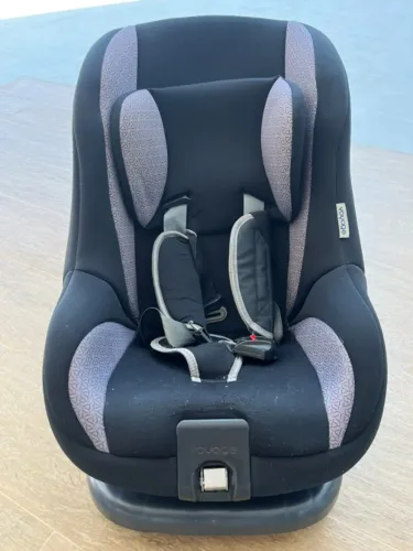 Cadeirinha de bebê para carro Voyage