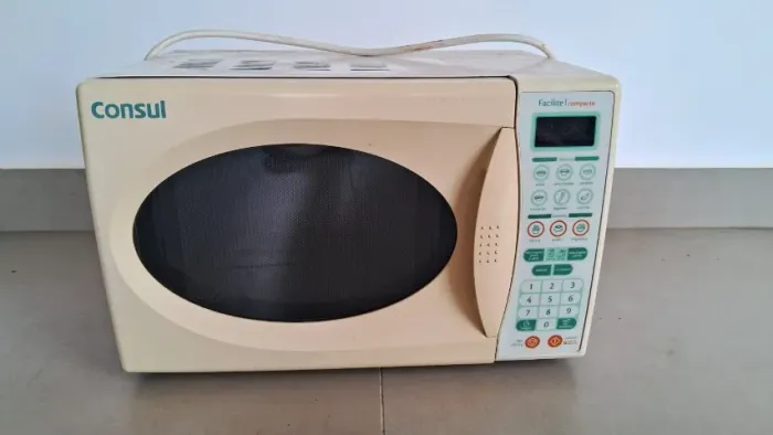 Micro-ondas Cônsul 18L