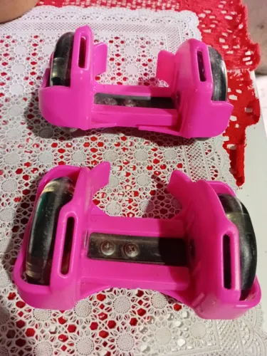 Patins roller ***faltando a presilha ***