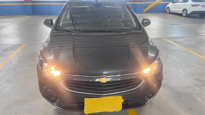 Prisma 1.4 2019 Completo novíssimo 