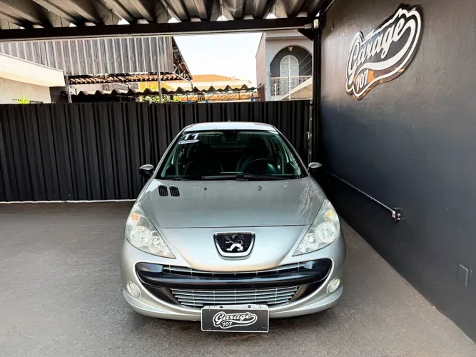 Peugeot 207 Sedan Passion XS 1.6 Flex 16V 4P 2011