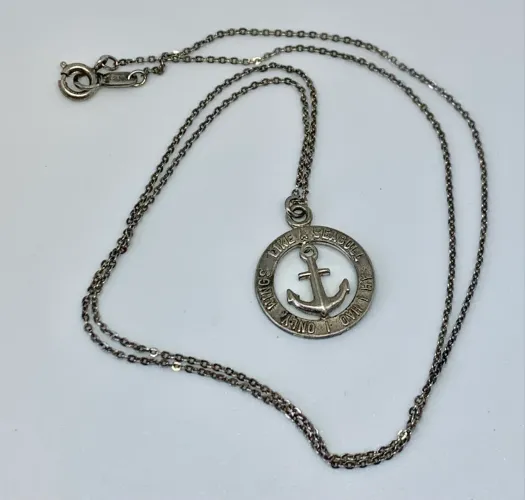 colar de prata 950 com pingente de âncora