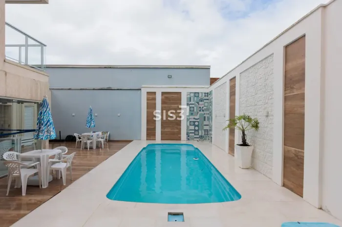 Casa com 8 suítes e piscina, Prainha de Caiobá
