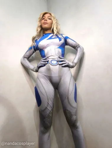 Fantasia Mulher Invisível Marvel Rivals