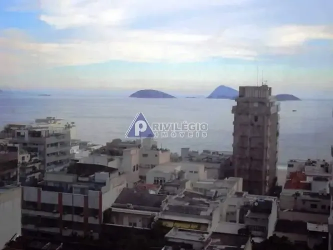 Sala comercial, 28 mts, vista para o mar, Ilhas Cagarras e Morro Dois Irmãos, em Ipanema.