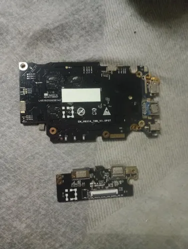 Placa Mãe e Placa USB para Notebook - Peças de Hardware