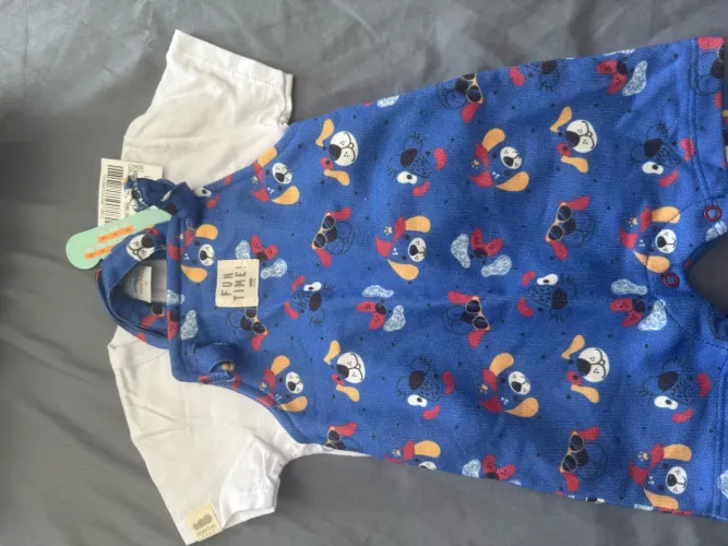Lote de roupas novas menino tam 9 meses1ano sem uso com etiqueta