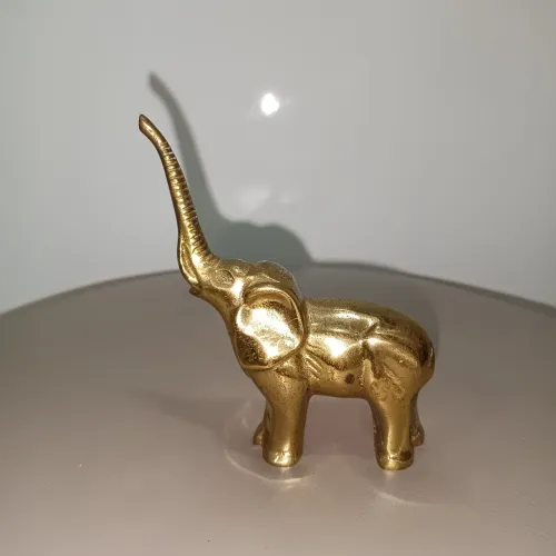 Elefante em bronze maciço 