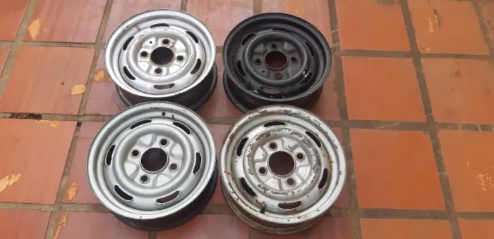 Rodas Brasília aro 14