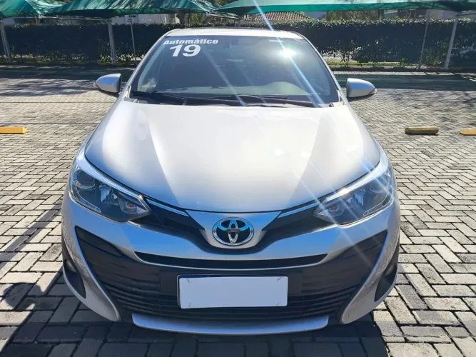 Toyota Yaris XLS Sedan 1.5 Flex 16V 4P Aut. 2019
