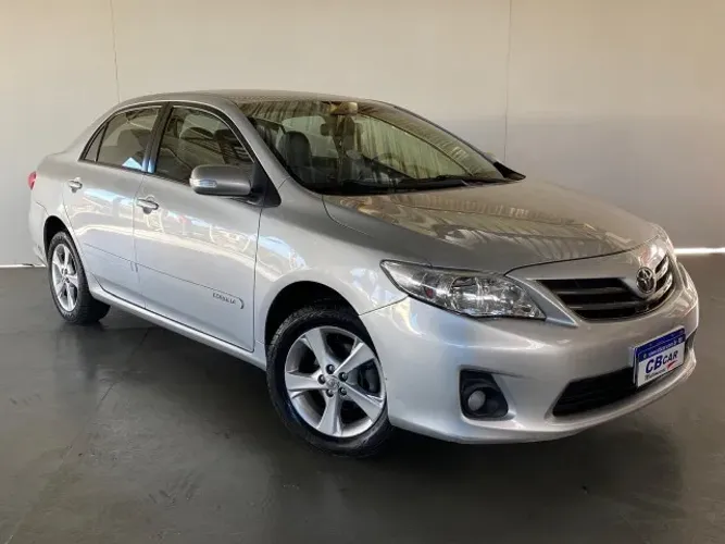 Toyota Corolla XEI 2.0 Flex 16V Aut. 2013