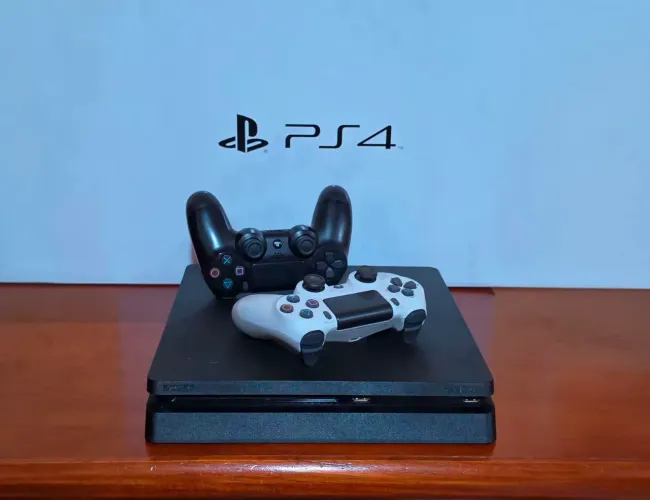 PS4 slim 1tb