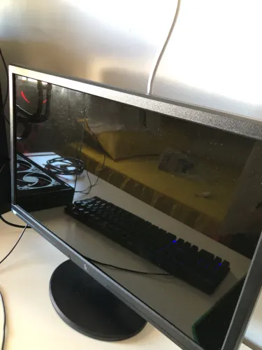 Vende-se monitor 20 polegadas
