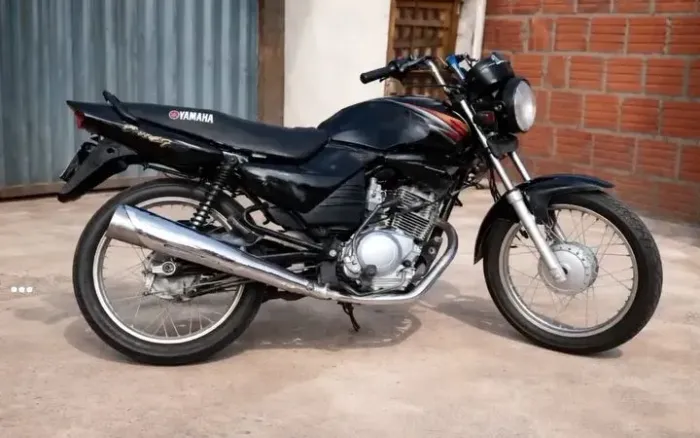 Moto ybr