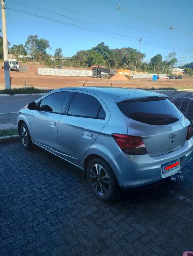 Chevrolet Onix Hatch LTZ 1.4 8V Flex Power Mec. 4P 2015