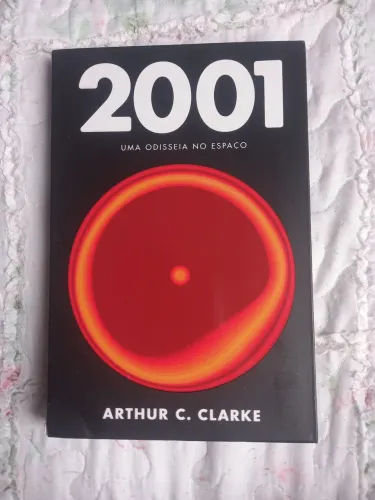 Livro: 2001, uma Odisséia no espaço