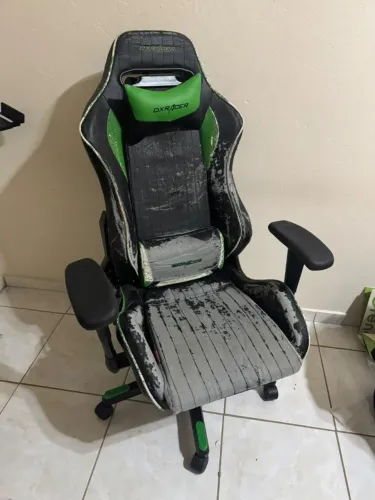 Cadeira Gamer DXRacer D Series