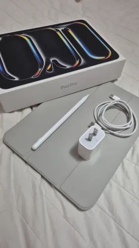 Ipad pro m5 11 com 1 mês de uso