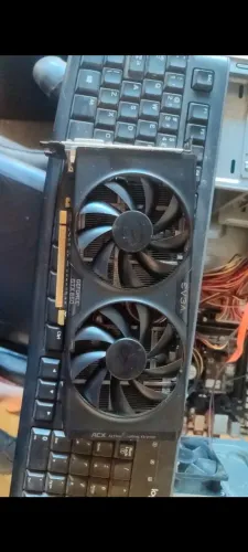 Placa de vídeo evga gtx660 2gb
