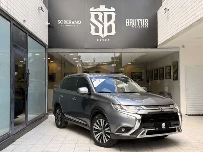Mitsubishi Outlander HPE-S 3.0 V6 4X4 5P Aut. 2021