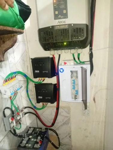 Inversor solar of grid híbrido