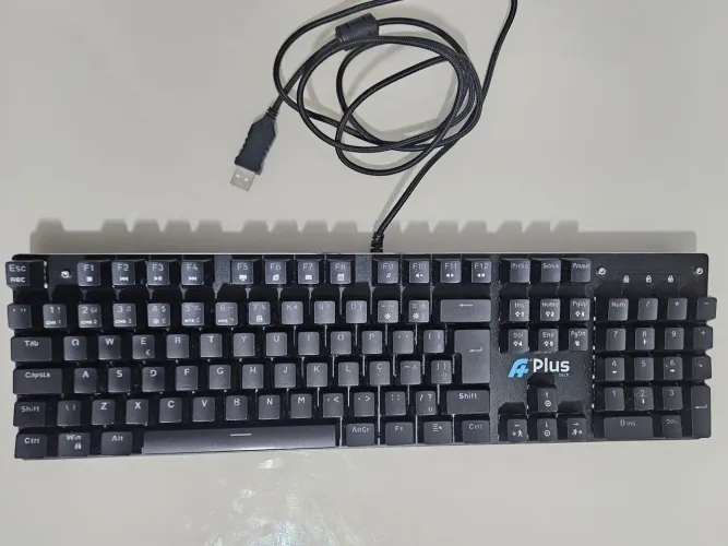 Teclado alfanumérico A-Plus tech
