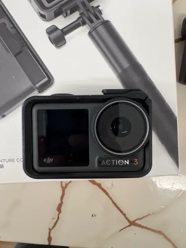 Câmera DJI Action 3 (GoPro)