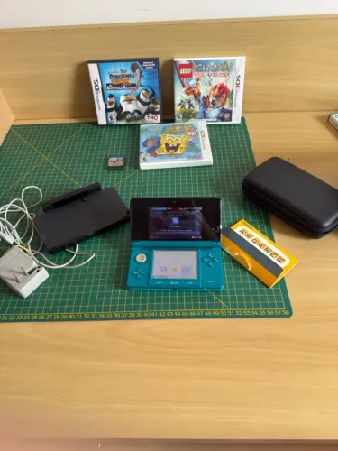 NINTENDO 3DS AQUA BLUE