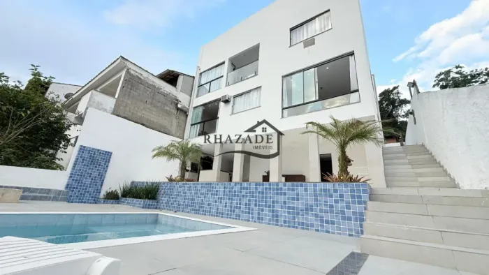 Excelente Casa à Venda na Vila Progresso Niterói.